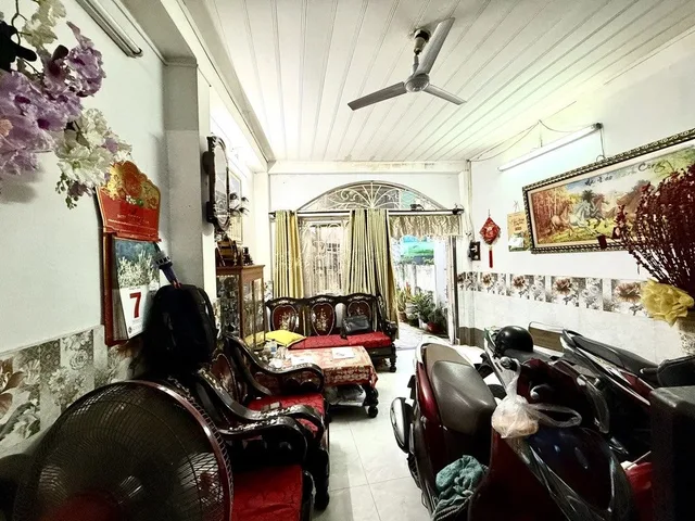 Nhà Huỳnh Đình Hai - Sát Chợ Bà Chiểu gần 90m2 chỉ 8,7ty