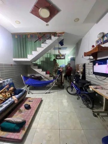 Nhà đẹp 2/ ngắn Đường Cây Cám Vĩnh Lộc B giáp Bình Tân.