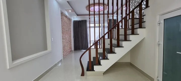 CẦN BÁN – NHÀ 1 TRỆT 2 LẦU HẺM Ô TÔ BA CU, VŨNG TÀU – 99.7M² – SÂN ĐẬU XE 7 CHỖ – 8.5 TỶ