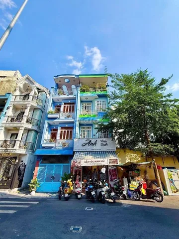 NHÀ ĐẸP – GIÁ TỐT- CHÍNH CHỦ BÁN NHÀ Tại Đường Hồng Lĩnh, Phường 15, Quận 10, Tp Hồ Chí Minh