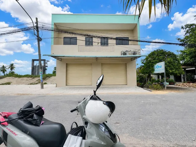Bán nhà 105m² full thổ cư ngang 10m giá 1.8 tỷ tại Xã Hòa Khánh