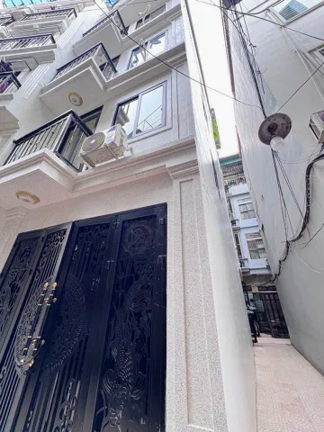 Nhà phố Lê Trọng Tấn anh hùng 💥 Lô góc hai mặt thoáng mới đẹp ở ngay – 35m2 x 5 tầng giá 7.x tỷ