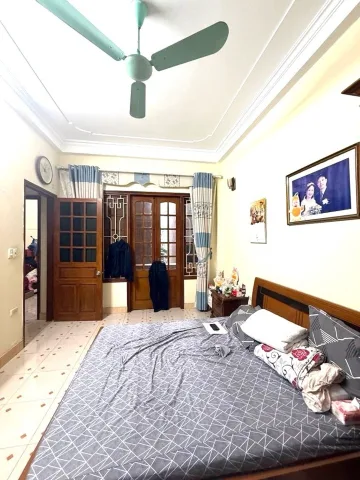 Bán nhà phố Nguyễn Viết Xuân, nhà Mercedes đỗ cửa, vùng lõi Thanh Xuân, 75m2, 21 tỷ (seri 2)