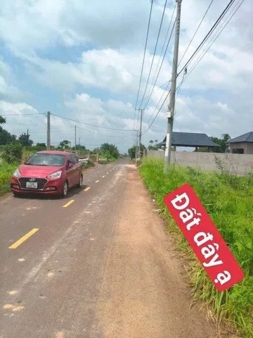 Bán đất
Đường Phạm Hùng, Xã Đất Đỏ, TP. Hồ Chí Minh (Mới) Đường Phạm Hùng, Xã Phước Long Thọ, ất 101m² ngang 5m giá 1.1 tỷ Xã Đất Đỏ

101m² 
10.9 triệu /m²
Huyện Đất Đỏ, Bà Rịa - Vũng Tàu