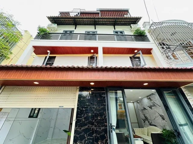 Chính chủ cần bán gấp căn mới xây ngay Vĩnh Khánh, P9, Q4, 82m2,Giá 4 tỷ 670, sổ hồng riêng