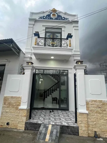 CHÍNH CHỦ CẦN BÁN NHÀ MỚI XÂY Ở BÌNH CHÁNH, ĐƯỜNG Ô TÔ TỚI NHÀ, GIÁ 2 TỶ 525