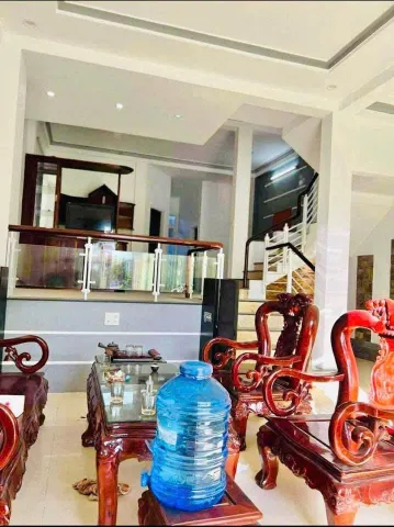🔥🔥🔥 từ dân - nhà 3 tầng kiên cố - MT đường PHA KQH HẠ CỒN TRỐNG, cách Phạm Văn Đồng 150M