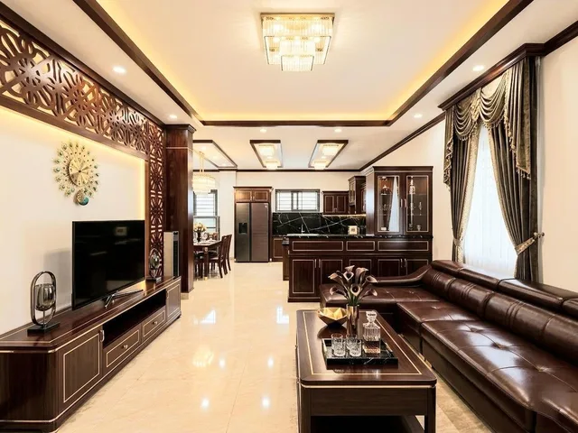 🚨 GIẢM NGAY 500TR – CÒN 15.5 TỶ 🚨

🔥 Nhà bề thế ngang 6m hiếm gần AEON Sơn Kỳ (350)
🏡 4 tầng BTCT • 114m² • hẻm 8m xe hơi tránh
✅ Hoàn công đủ • không quy hoạch
✅ Có PN tầng trệt • hơn 400m² sàn sử dụng
⚡ Khu sang – nhà lớn – giá đang cực thơm! 

