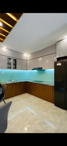 Giảm mạnh. Bán nhà 57m2 Phan Văn Trị, P14, Bình Thạnh. Xây 4 tầng, hẻm 5m. Gía 2 tỷ450tr SHR