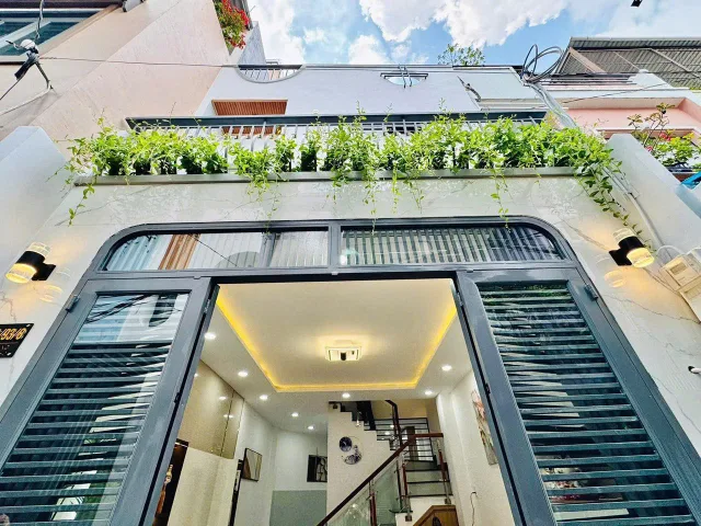 Cần bán gấp trước tết nhà 43m2 Lê Văn Duyệt, P3, Bình Thạnh. Gần Cầu Bông, giá 1 tỷ850tr sổ riêng