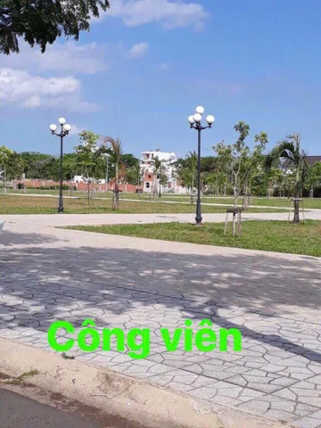 Cần ra nhanh lô đất nằm mặt tiền Phùng Hưng,sổ sẵn full thổ cư,nằm liền kề sân bay QT Long Thành giá chỉ 12tr/m2