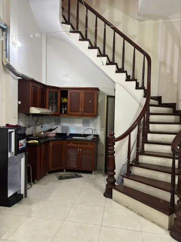 Cho Thuê Nhà Trần Xuân Soạn 30M² 5 Tầng 3 Ngủ - Nội Thất CB - 15M Ra Phố - Giá Thuê 13tr