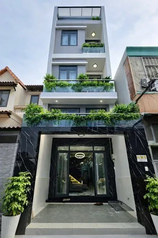 Chủ bán gấp nhà đường Lê Hồng Phong  , P.1, Q.10 – DT 53,3m2 giá 2tỷ750tr. Sổ Hồng riêng