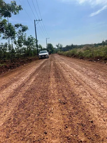 Gần 2000m2 đất gần Chợ, ngang 25m tại Bình Dương cũ. Bán lỗ gấp 780tr bao sang tên. Khách thiện chí mua gọi 0903263878 xem sổ gốc.