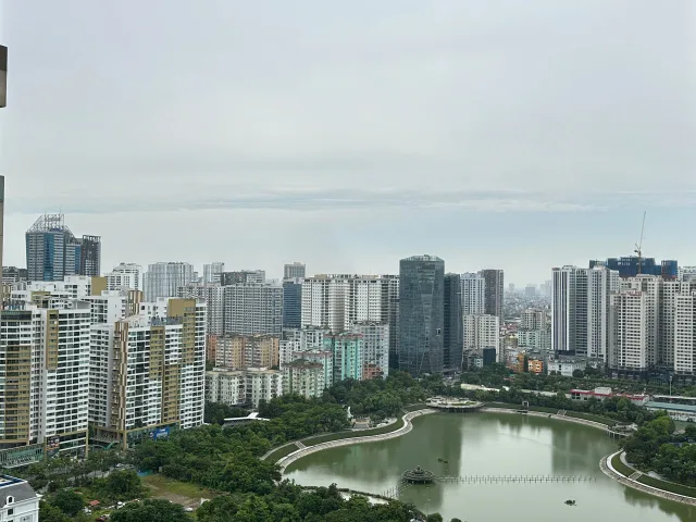 Em bán nhanh căn hộ 2 phòng ngủ 2 vệ sinh view hồ Thanh Xuân