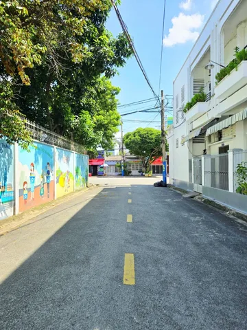 BÁN ĐẤT ĐƯỜNG 13, PHƯỚC BÌNH, QUẬN 9 - 175M2 (10.3x17M) - ĐẤT NỀN PHƯỚC BÌNH NGANG KHỦNG 10.3M CÓ DÒNG TIỀN TRỌ - GIÁ 15.7 TỶ