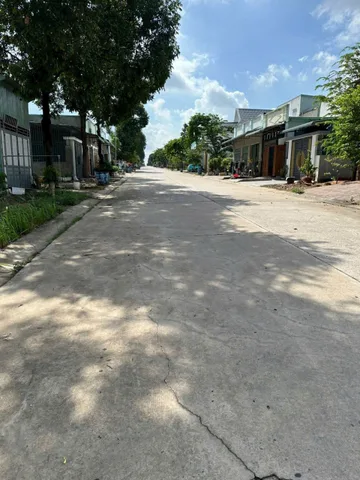 Bán đất Bình Dương, mặt tiền đường nhựa, nằm sau Chợ Trừ Văn Thố, gần trường,...
Giá công khai 9xxtr