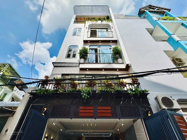 Cần tiền gấp cần bán căn chính chủ Dương Thị Giang, PTân Thới Nhất,Q12,76m2,giá 3 tỷ 8,sổ hồng riêng