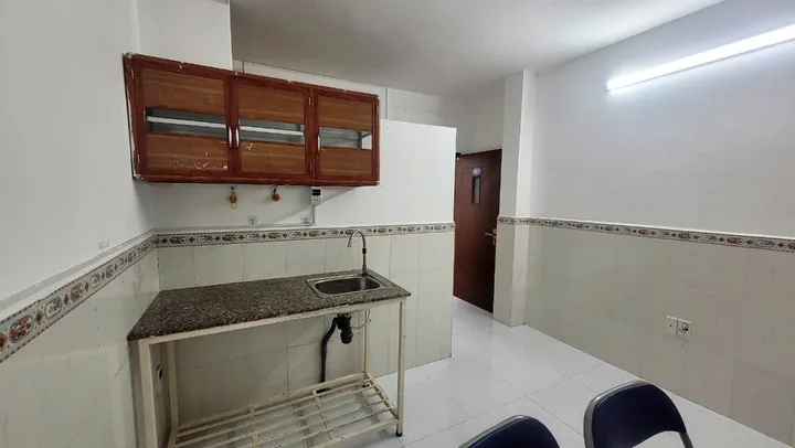 Bán căn hộ dịch vụ 9 phòng có sẵn dòng tiền 35tr/tháng giữ tiền cực tốt trung tâm Bình Thạnh