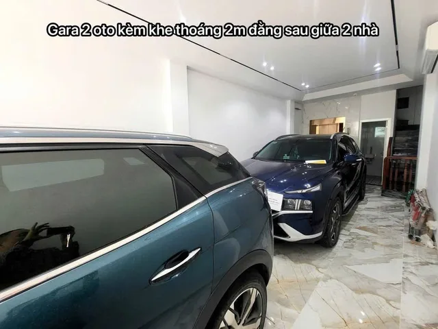Phân lô Bộ Công An, view hồ đầm hồng, đường khương trung, 5 tầng thang máy, ô tô vào nhà, 55m2, 17.9 tỷ