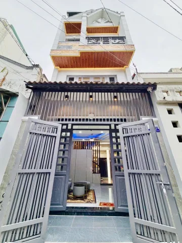 Bán nhà hẻm xe hơi tặng sổ đường Nguyễn Tri Phương  , P.05, Q.10 – DT 67,9m2 giá 3tỷ450.
