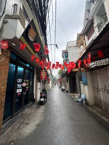 15 TỶ NHÀ LÔ GÓC 5 TẦNG THANG MÁY - Ô TÔ VÀO NHÀ - 30M RA PHỐ BẰNG LIỆT - DÒNG TIỀN 30TR/THÁNG SẴN
