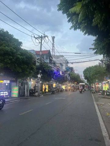 NHÀ ĐẸP 4 TẦNG, HXH ÂU DƯƠNG LÂN, QUẬN 8, GẦN CẦU CHỮ Y, PHÁP LÝ CHUẨN, SHR
