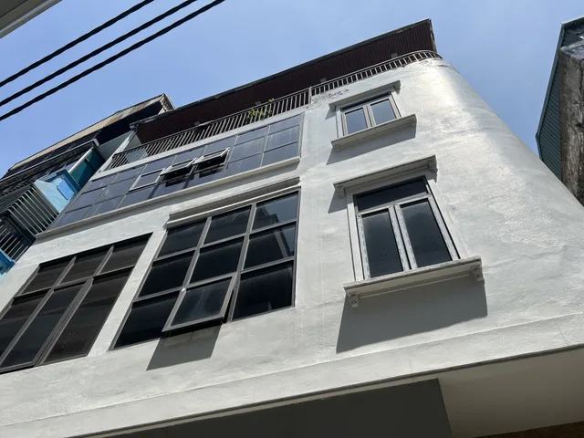 Bán nhà Lương Ngọc Quyến Hà Đông 35m2, ô góc ô tô tránh, kinh doanh tốt, dân xây kiên cố, giá 11 tỷ