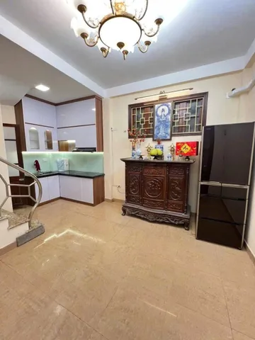 Cho Thuê Nhà Ngõ 364 Phố Huế 25M² 5 Tầng 3 Ngủ - Full Nội Thất - Giá Thuê 12tr