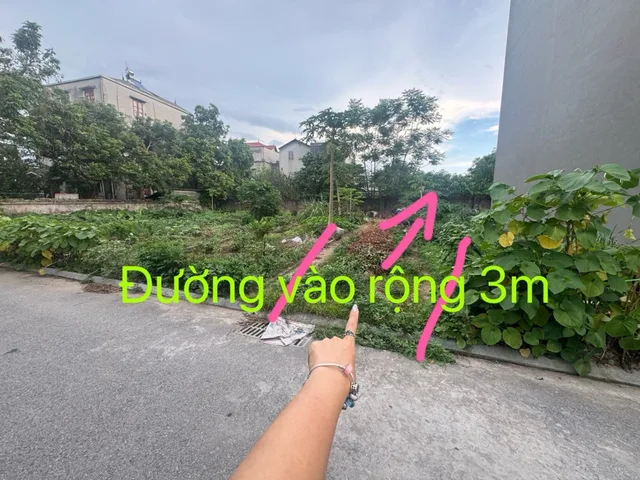👉👉NHỈNH 4 Tỷ HÀN LẠC THUẬN AN 🌹OTO 4 CHỖ VÀO - GẦN ĐÊ - CÁCH OTO TRÁNH 10M -
DT 50M mT 4.5m 
* ✅Mảnh đất đẹp , trước nhà đường 3m, ngõ thông 
- 10m ra ô tô tránh

✅Số sách đầy đủ, sang tên luôn 1 nốt nhạc 

☎️chủ cần bán gấp ! Cần kh thích 



