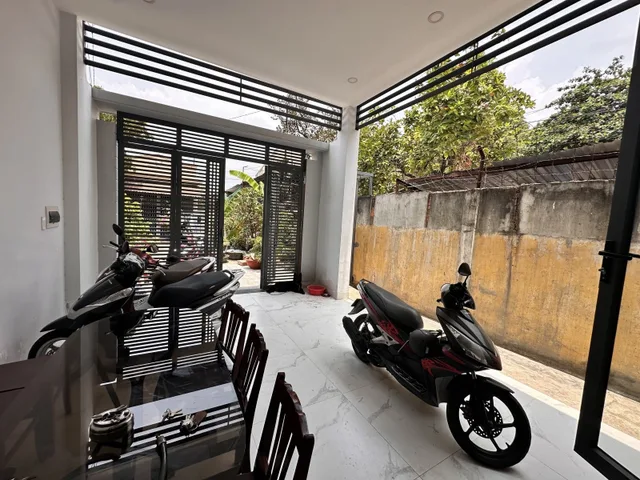 BÁN NHÀ MẶT TIỀN ĐƯỜNG SỐ 13, PHƯỚC BÌNH - 171m2 - GIÁ 18.9 TỶ TL