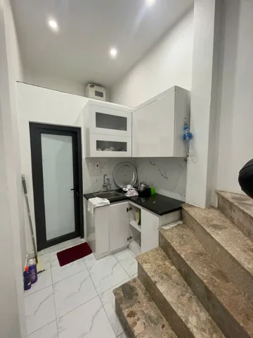 Cho Thuê Nhà Ngõ 295 Bạch Mai 50M² 3 Tầng 3 Ngủ - Full Nội Thất - Ở Ngay - Giá Thuê 11tr