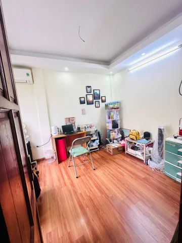 ✅Bán Nhà Khương Trung, Lô Góc, 30m Ra Ôtô, Gần Hồ, DT 35m2, Giá 8.6 Tỷ, Không QH
