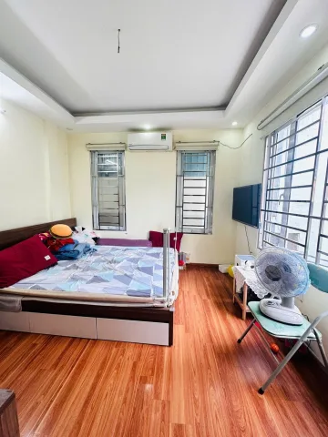 ✅Bán Nhà Khương Trung, Lô Góc, 30m Ra Ôtô, Gần Hồ, DT 35m2, Giá 8.6 Tỷ, Không QH