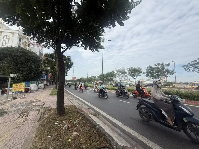 Bán đất 356m² có sẵn 229,1m² thổ cư ngang 7m giá 30 tỷ tại Đường Đường Phạm Văn Đồng Phường Hiệp Bình
