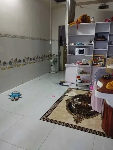 🎁Nhà trệt lầu đẹp, chắc chắn. Vị trí gần chợ Lái thiêu.