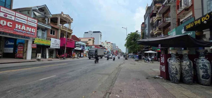 Bán nhà 100m² full thổ cư ngang 3.1m giá 19 tỷ tại Phường Từ Sơn