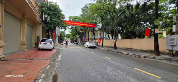 LÔ ĐẤT VÀNG PHÙ KHÊ - NGÕ Ô TÔ 7CHỖ THÔNG THOÁNG