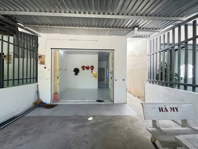 Gần Cầu Vượt Củ Chi 151m2 Sổ Hồng Riêng Sẵn Chủ Ngộp Bán nhanh 710triệu Bao Phí Thuế