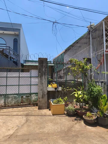 Bán đất 147.5m² có sẵn 40m² thổ cư ngang 5m tại Phường Buôn Ma Thuột