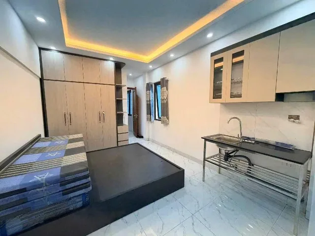 Bán nhà lĩnh nam 6 tầng thang máy long lanh lô góc ô tô thông kinh doanh hoàng mai