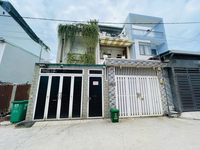 Bán nhà 74.4m² full thổ cư ngang 4m giá 8 tỷ tại Phường Thủ Đức