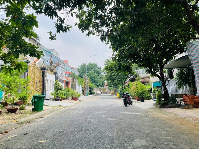 Đất Gia Hoà 156m² full thổ cư ngang 6m giá 13.5 tỷ tại Phường Phước Long