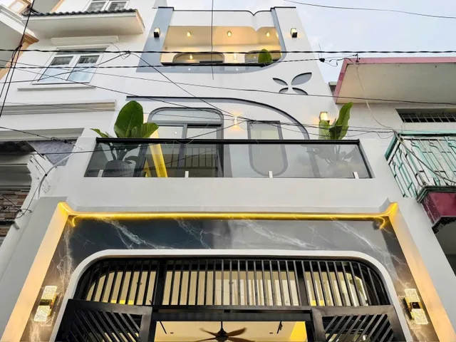 Ngộp! Bán gấp 4 tỷ 230 nhà 59m2 đường Phạm Văn Chiêu, P14, Gò Vấp. Xây 3 tầng, hẻm 6m