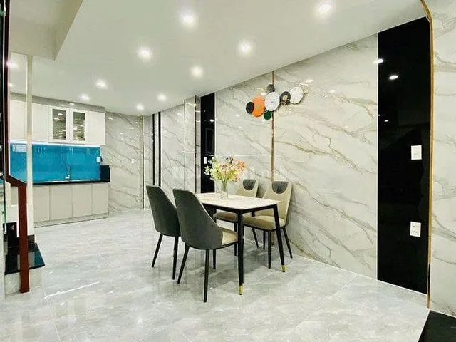 Cô Tư cần bán gấp nhà 51m2 DƯƠNG QUẢNG HÀM, P5, Gò Vấp. Gần Vincom & Emart, GIÁ 2 TỶ090TR