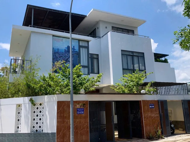 Bán biệt thự 3 tầng 287,5m² full thổ cư ngang 15m giá 25 tỷ tại Đường số 92 Phường Nam Nha Trang