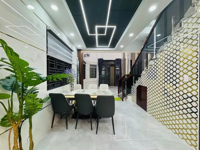 BIỆT THỰ PHỐ CĂN GÓC SIÊU HIỆN ĐẠI – NGAY TRỤC MÃ LÒ - BỐN XÃ – FULL NỘI THẤT CAO CẤP