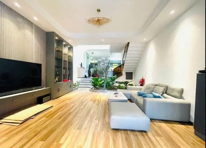 🔥 SIÊU PHẨM NGUYÊN CĂN 1 TRỆT 3 LẦU ĐƯỜNG NAM KỲ KHỞI NGHĨA (P. THẮNG TAM) – HẺM Ô TÔ TRÁNH NHAU – SÂN ĐẬU Ô TÔ RỘNG RÃI – DIỆN TÍCH LỚN GIÁ 25 TRIỆU 🔥