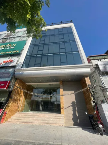 CHO THUÊ TÒA NHÀ MẶT ĐƯỜNG NGUYỄN TRÃI. NGÃ TƯ SỞ. 180M2 - 6 TẦNG. 2 THANG MÁY.