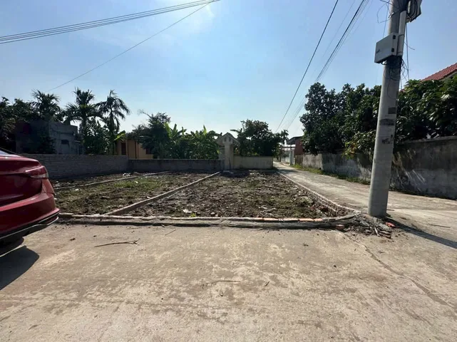 1KH66 KÍNH TRỰC TÂN PHONG